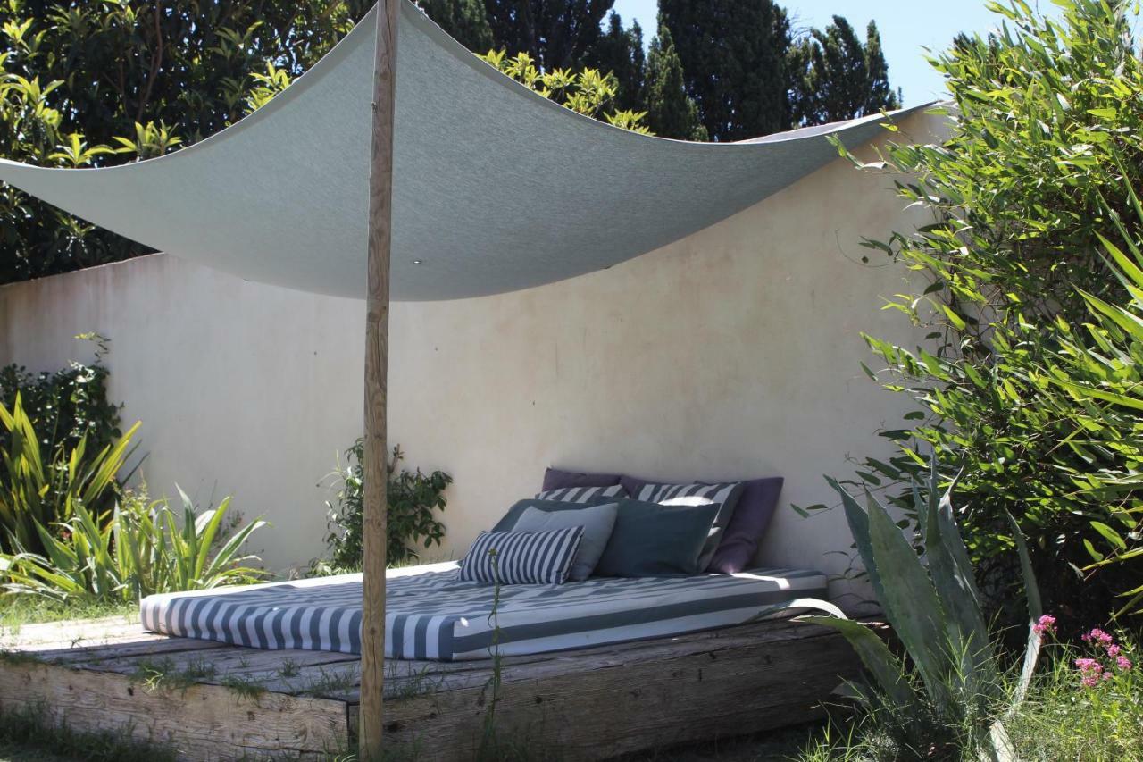 B&B Mas De Caustes Saint-Rémy-de-Provence Екстериор снимка